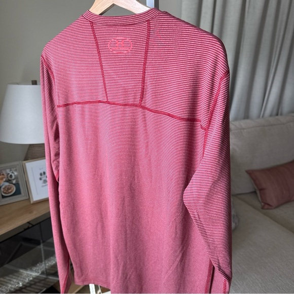 Under Armour Men’s L/S Coldgear Red Shirt Hairline Striped Fitted Stretch Tee L - Picture 9 of 15